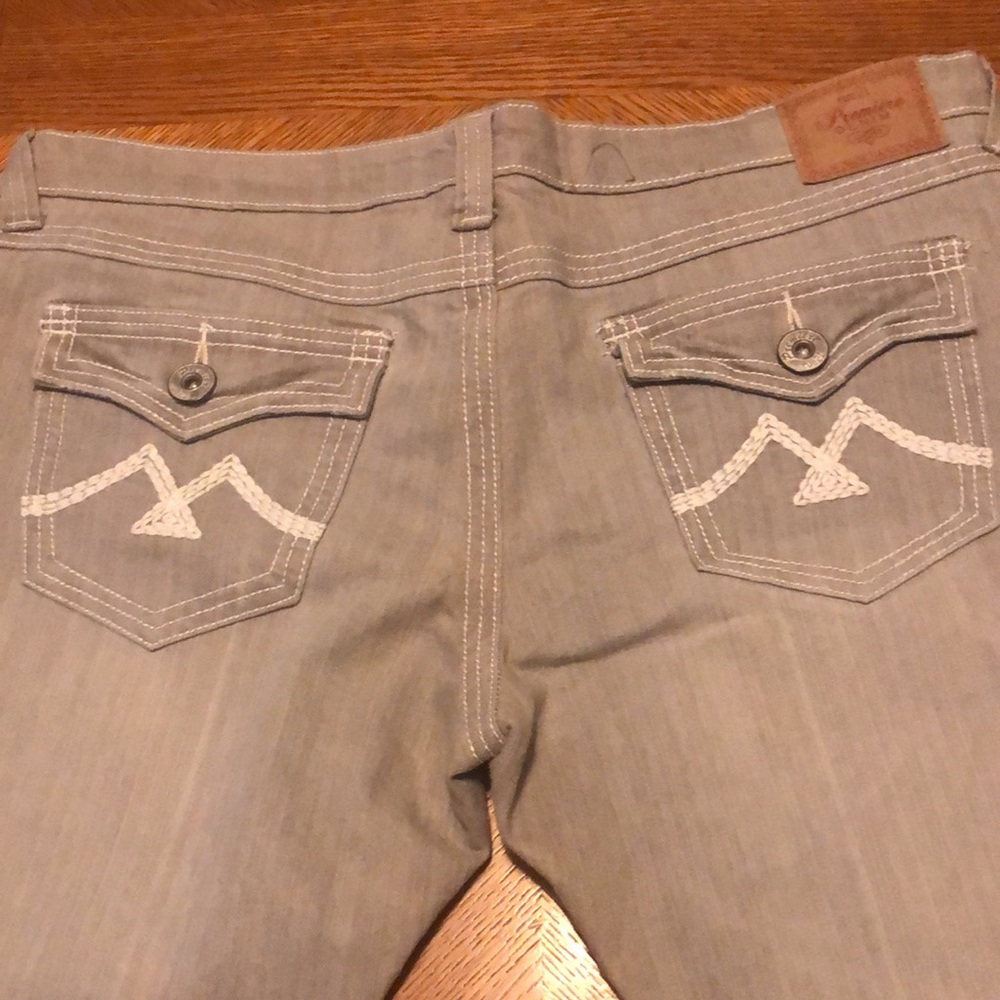 Jeans - Picture 12 of 12